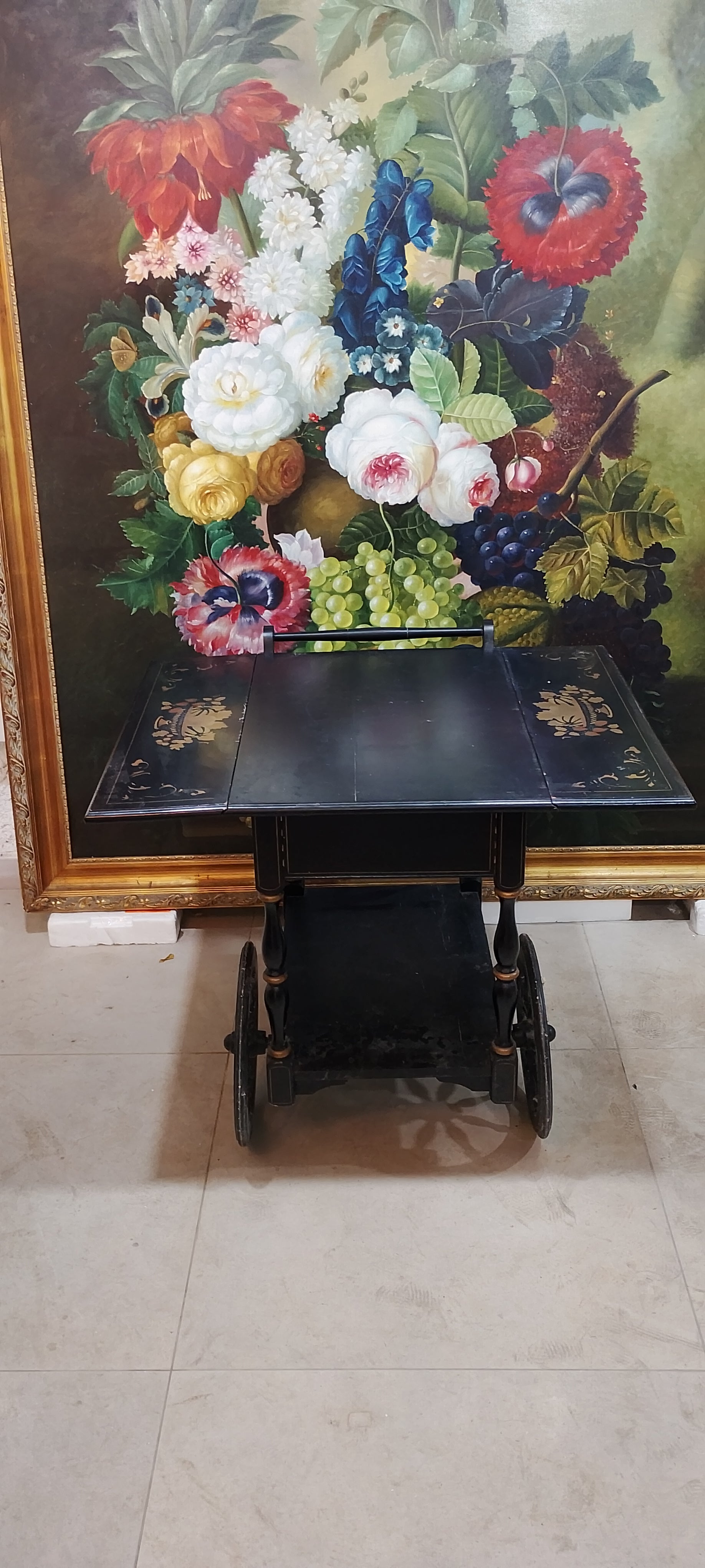 Carrinho de Chá Inglês Antigo com Mesa de Jogos